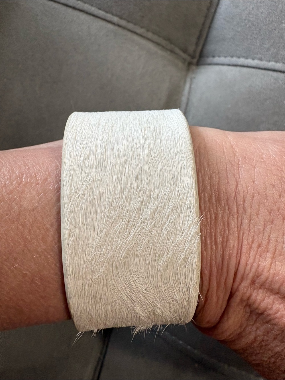 Rustic Cuff White Lambskin Genuine Leather Wrap Magnetic Closure 6.5”